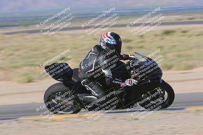 media/Sep-09-2023-SoCal Trackdays (Sat) [[6f49351c42]]/Turn 9 Inside (9am)/